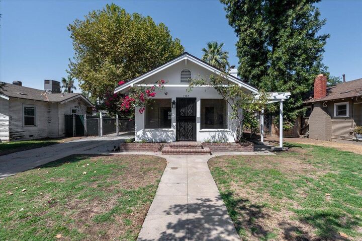 1385 N Harrison  Fresno CA 93704 photo