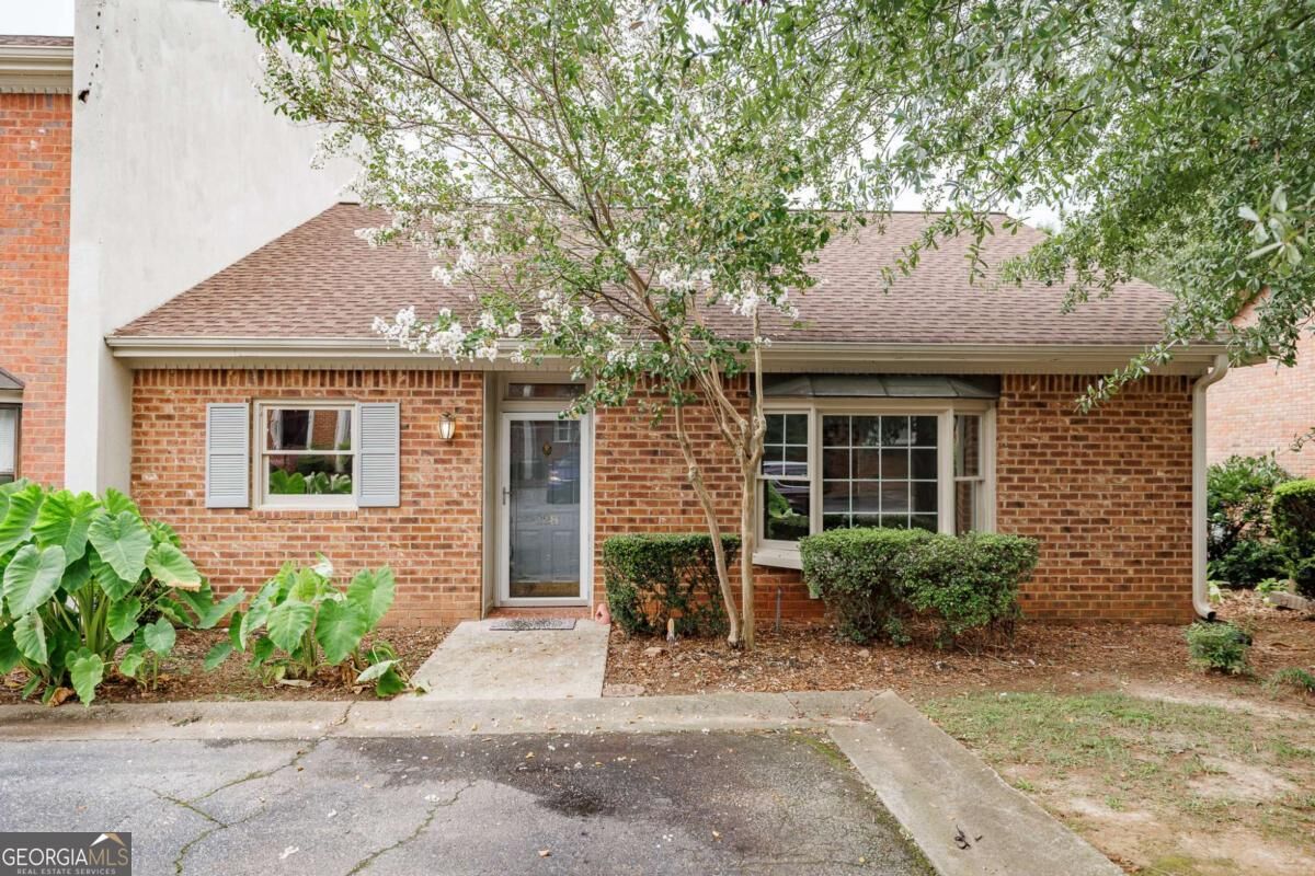 Property Photo: 250 Cleveland Road 228 GA 30622