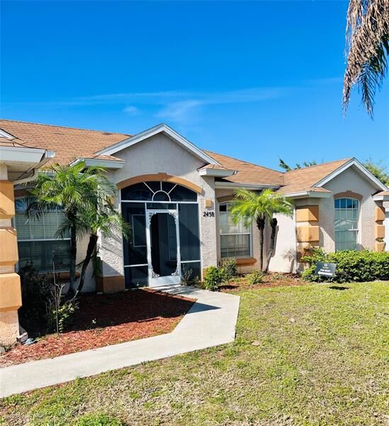 2458 SE Wald St  Port St Lucie FL 34984 photo