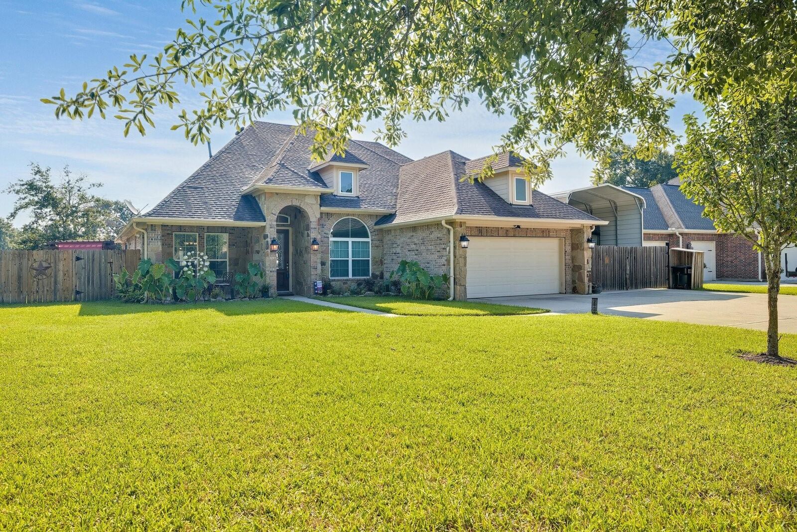 Property Photo:  24999 Shady Oak Drive  TX 77447 