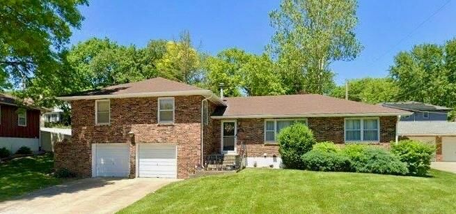 Property Photo: 8714 E 58th Street MO 64129