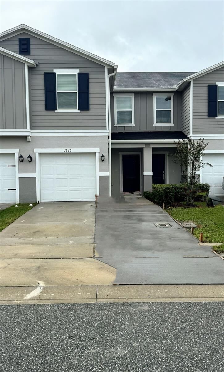 Property Photo:  1565 Mirabella Circle  FL 33897 