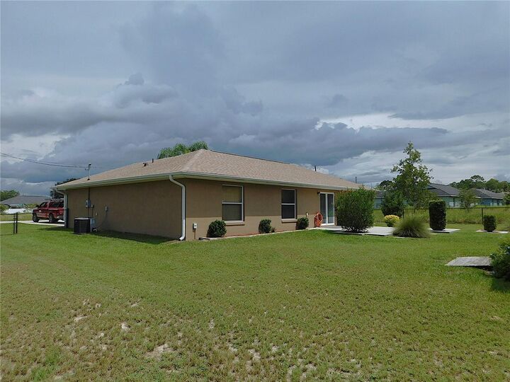 Property Photo: 206 Locust Pass Lane FL 34472