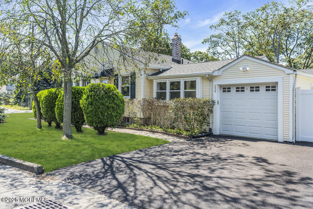 Property Photo: 239 Jaehnel Parkway NJ 08742