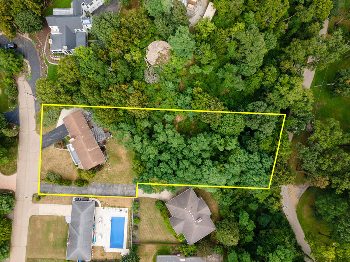 Property Photo: 48020 Ridge Road MI 49117