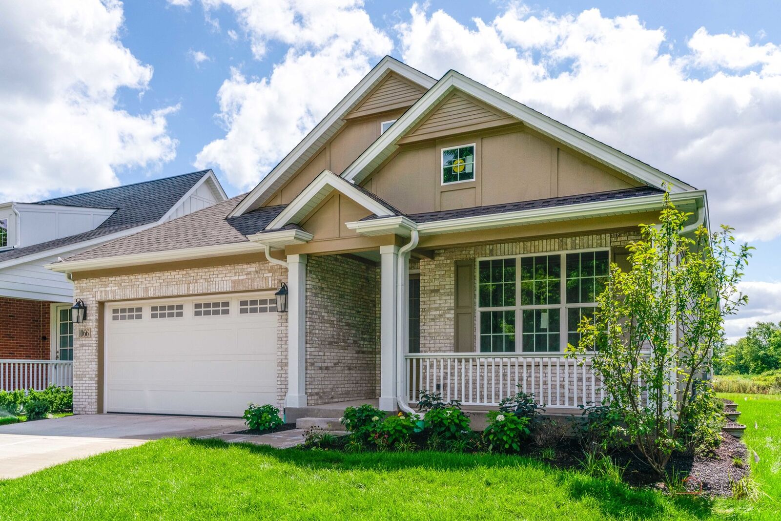 Property Photo: 1066 Livingston Avenue IL 60035