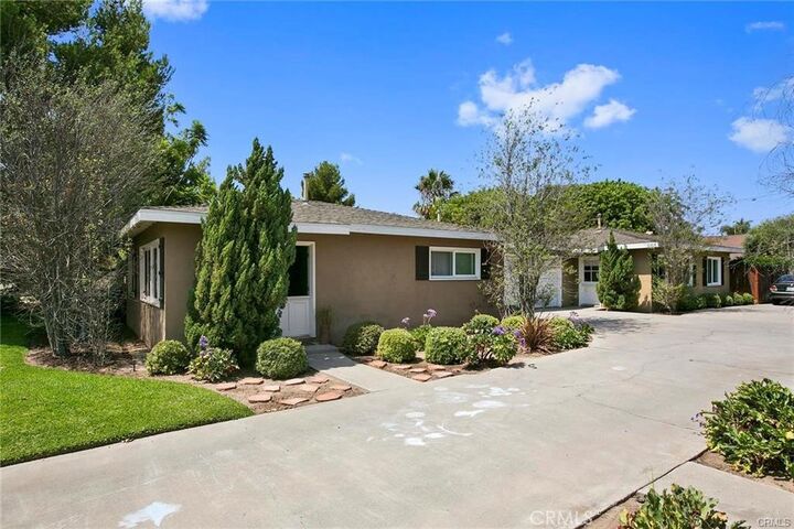 266 E 21st Street  Costa Mesa CA 92627 photo