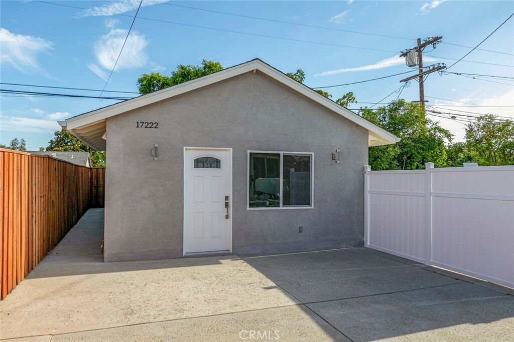Property Photo: 17222 Horace Street CA 91344