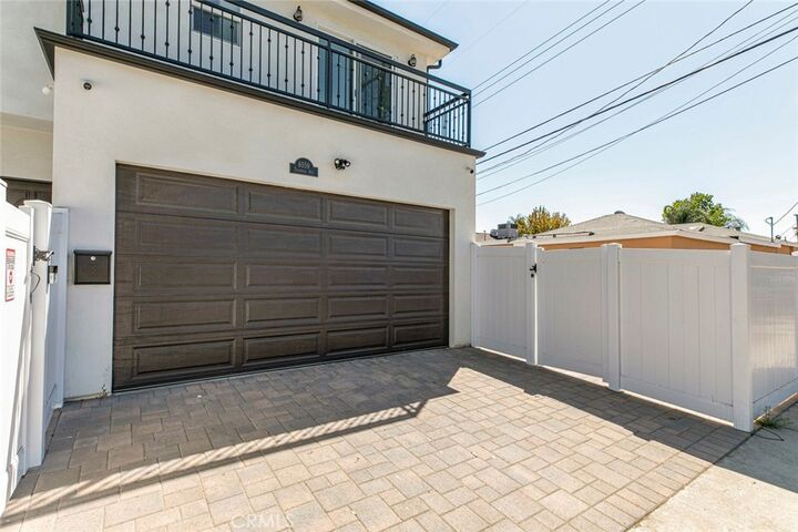 Property Photo: 6559 Teesdale Avenue CA 91606
