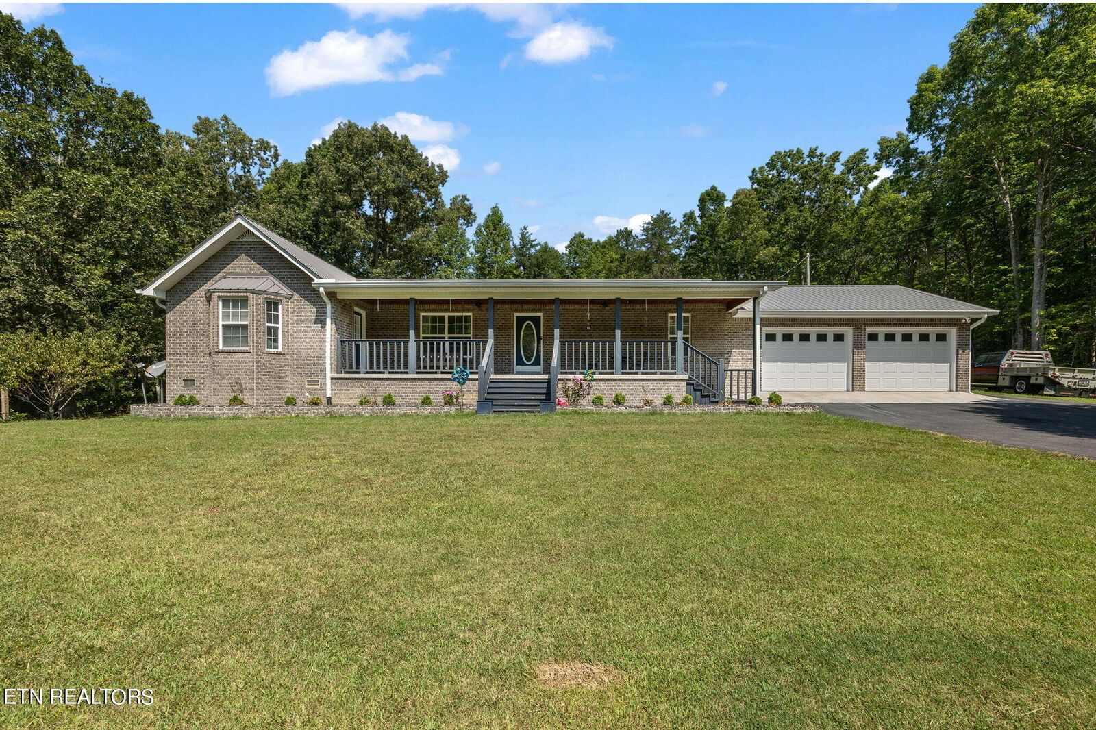 Property Photo: 1259 Model Farm Rd TN 38556