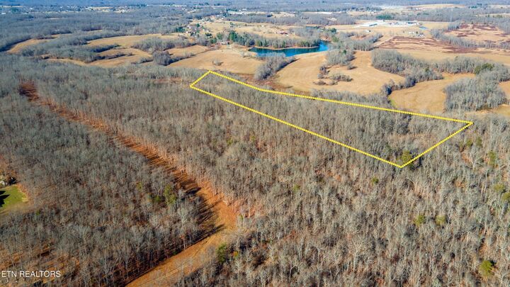Property Photo:  1149 Off Stanley Hood Rd  TN 38571 