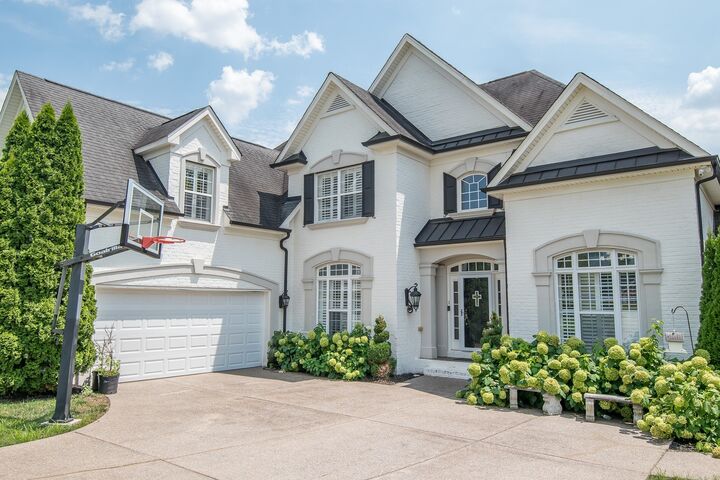 Property Photo:  9713 Mountain Ash Ct  TN 37027 