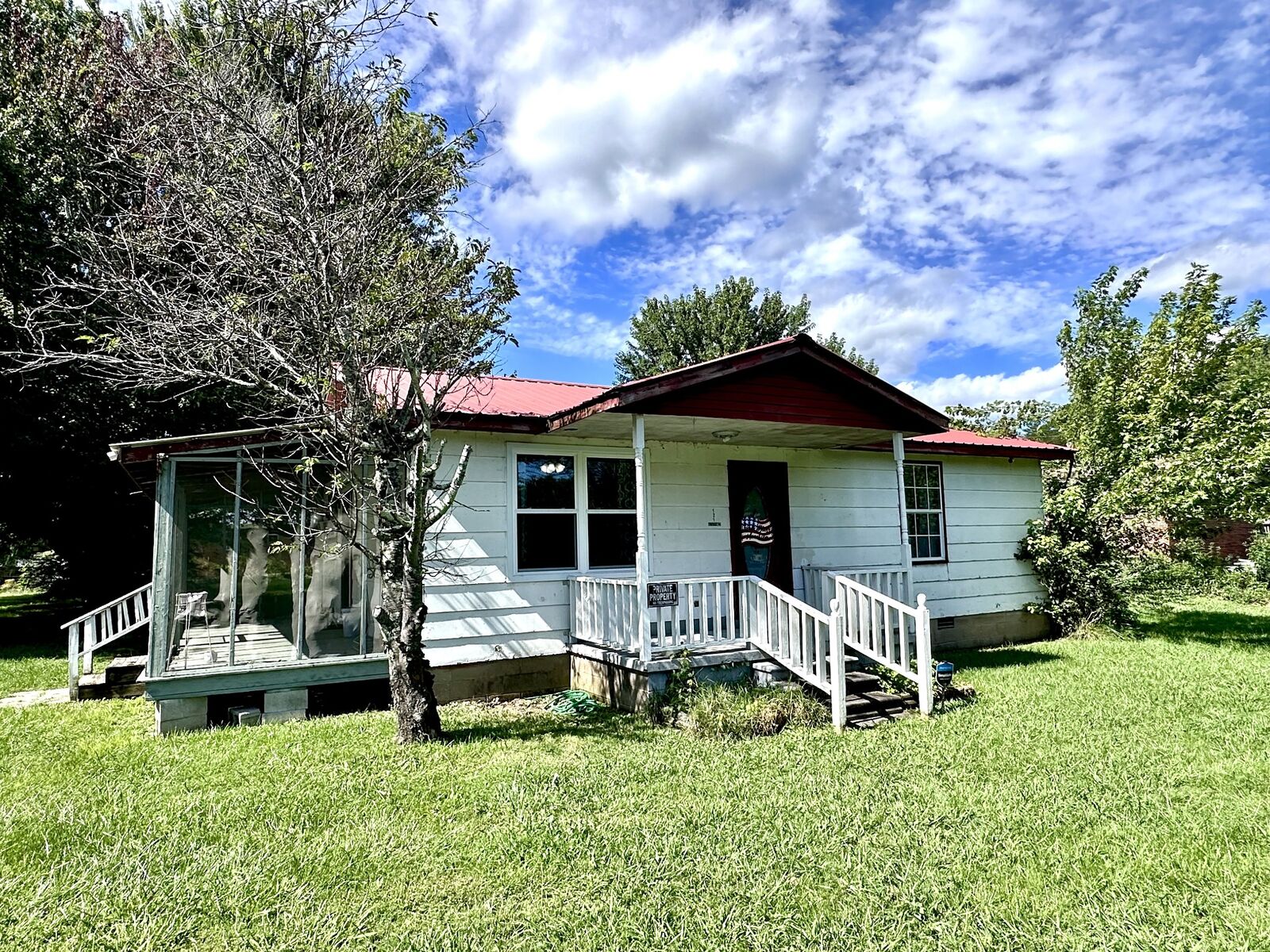 Property Photo:  121 Cordell Rd  TN 37339