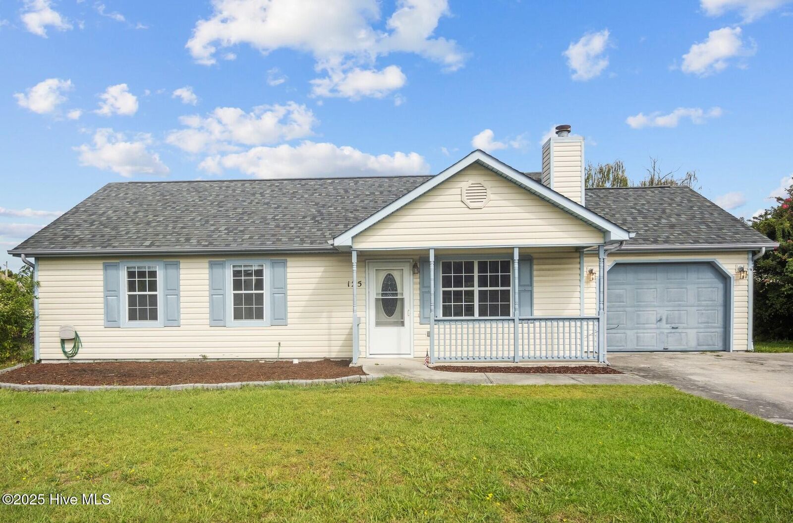 Property Photo:  125 Parnell Road  NC 28539 