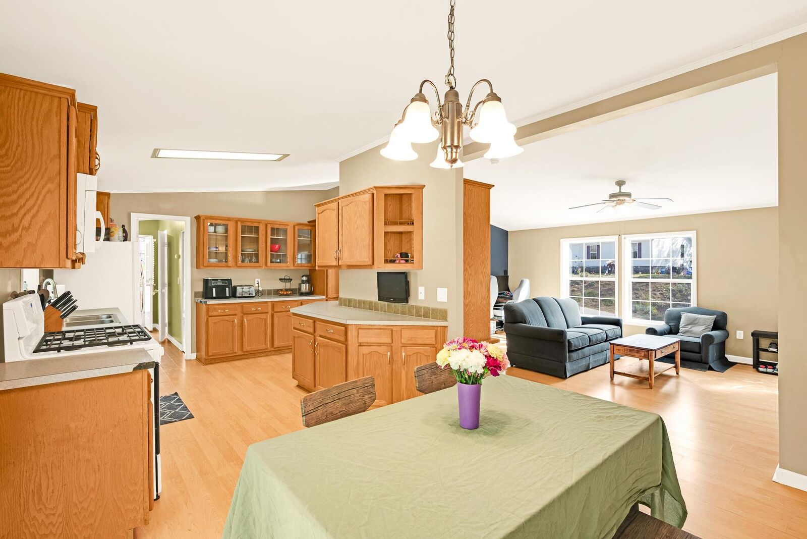 Property Photo:  4 Ivy Lane  NH 03835 