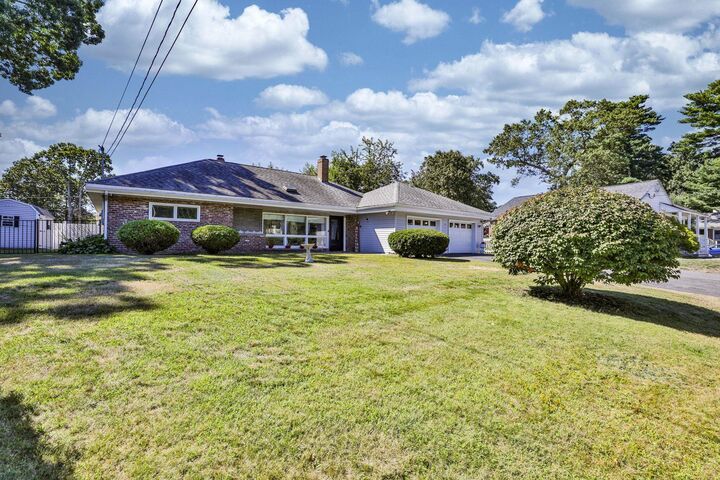 Property Photo: 13 Irving Street NH 03079