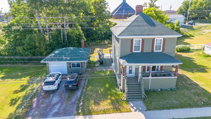 279 King Edward Street  Glace Bay NS B1A 3W2 photo