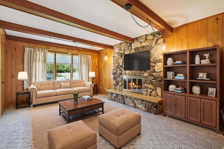 Property Photo:  528 Lexington Parkway S  MN 55116 