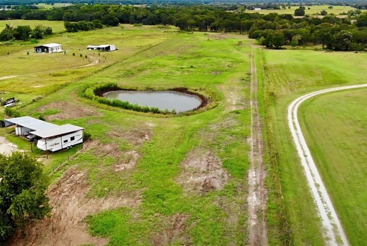 Property Photo: 1917 Wildcat Circle TX 76705