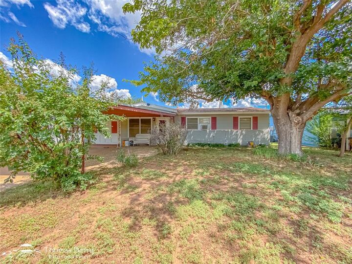 Property Photo: 5344 Durango Drive TX 79605