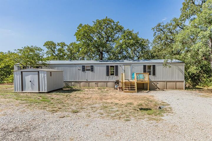 Property Photo:  4 Arroyo Court  TX 76255 
