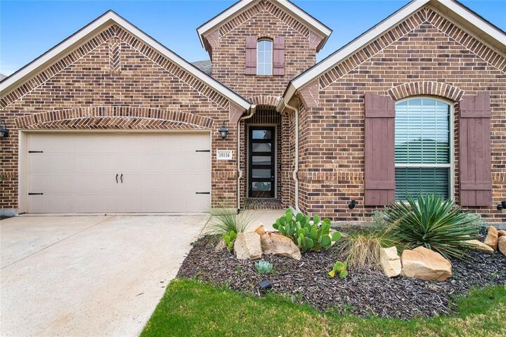 Property Photo: 10116 Bitterroot Drive TX 75068