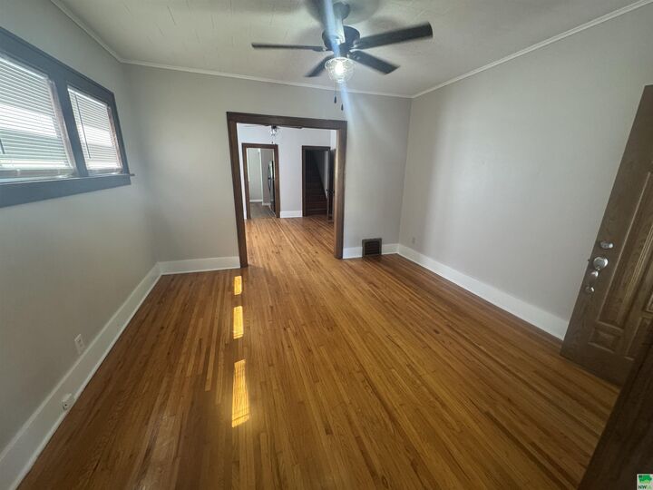 Property Photo:  2223 Jennings St  IA 51104 