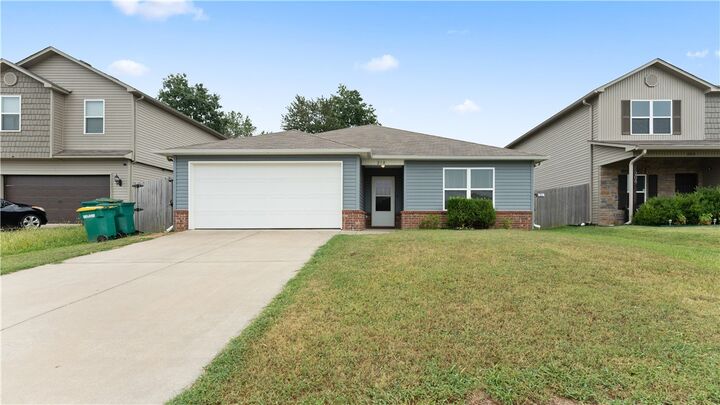 210 E Kara Lane  Rogers AR 72758 photo