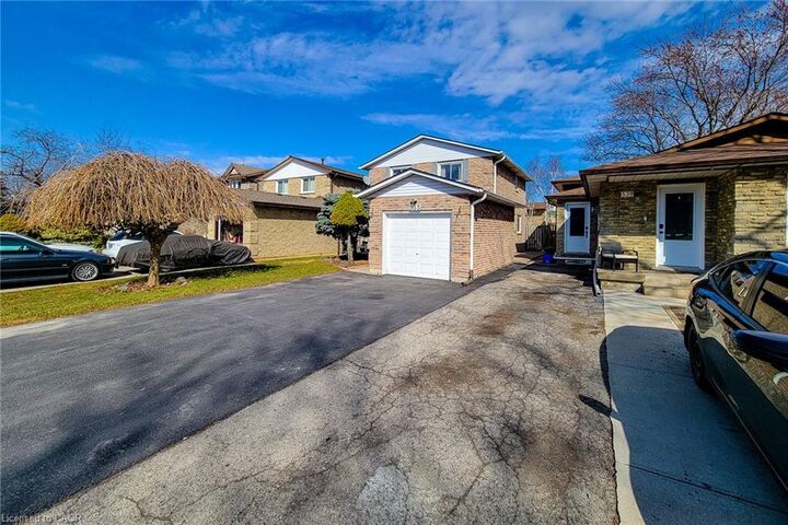 Property Photo: 535 Upper Horning Road ON L9C 7P7