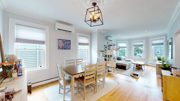 Property Photo:  118 Franklin St 3  MA 02445 