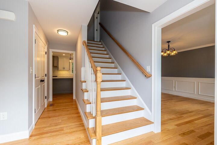 Property Photo:  9 Boynton Lane  MA 01821 