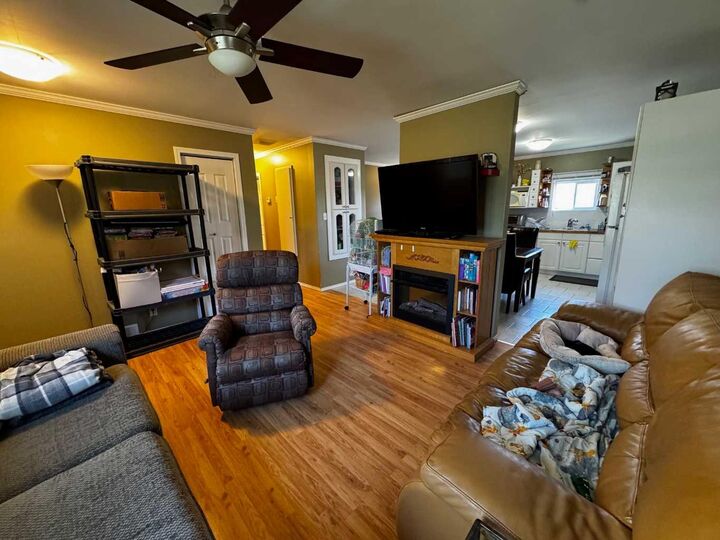 Property Photo: 201 1 Avenue South AB T0J 2B0