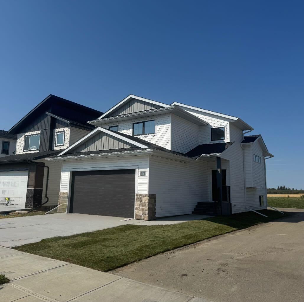 Property Photo: 56 Emmett Crescent AB T4P 3G8
