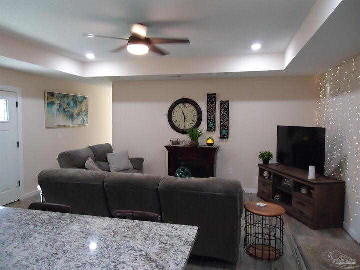 Property Photo: 7238 Dogwood Ter FL 32504