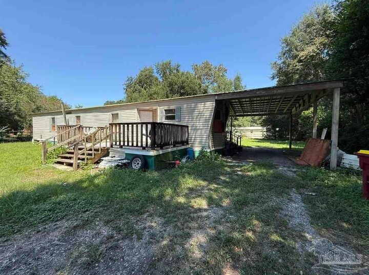 Property Photo: 3474 Jabro Dr FL 32571