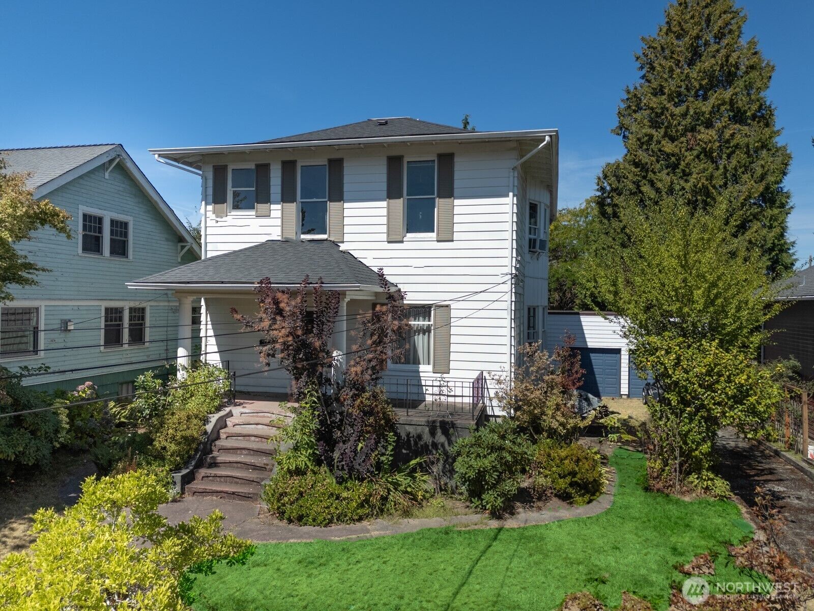 Property Photo: 136 N 77th Street WA 98103