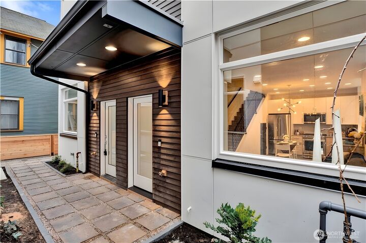 Property Photo:  2019 S Main Street A  WA 98144 