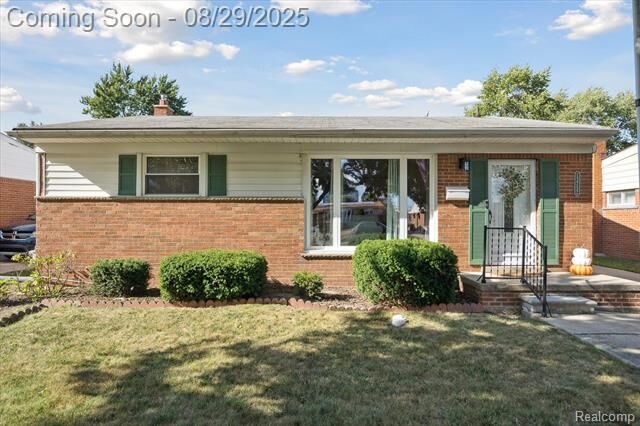 13752 Peach Street  Southgate MI 48195 photo