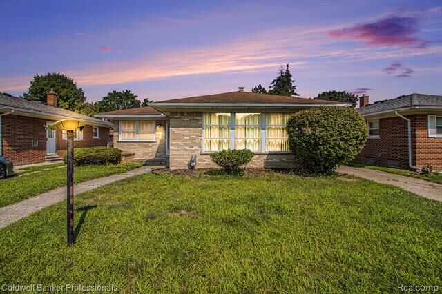 14248 Dixie  Redford Twp MI 48239 photo