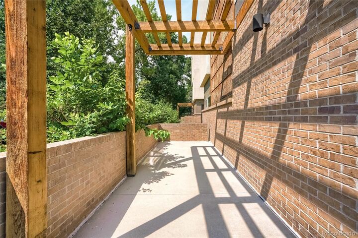Property Photo: 1614 N Gilpin CO 80218