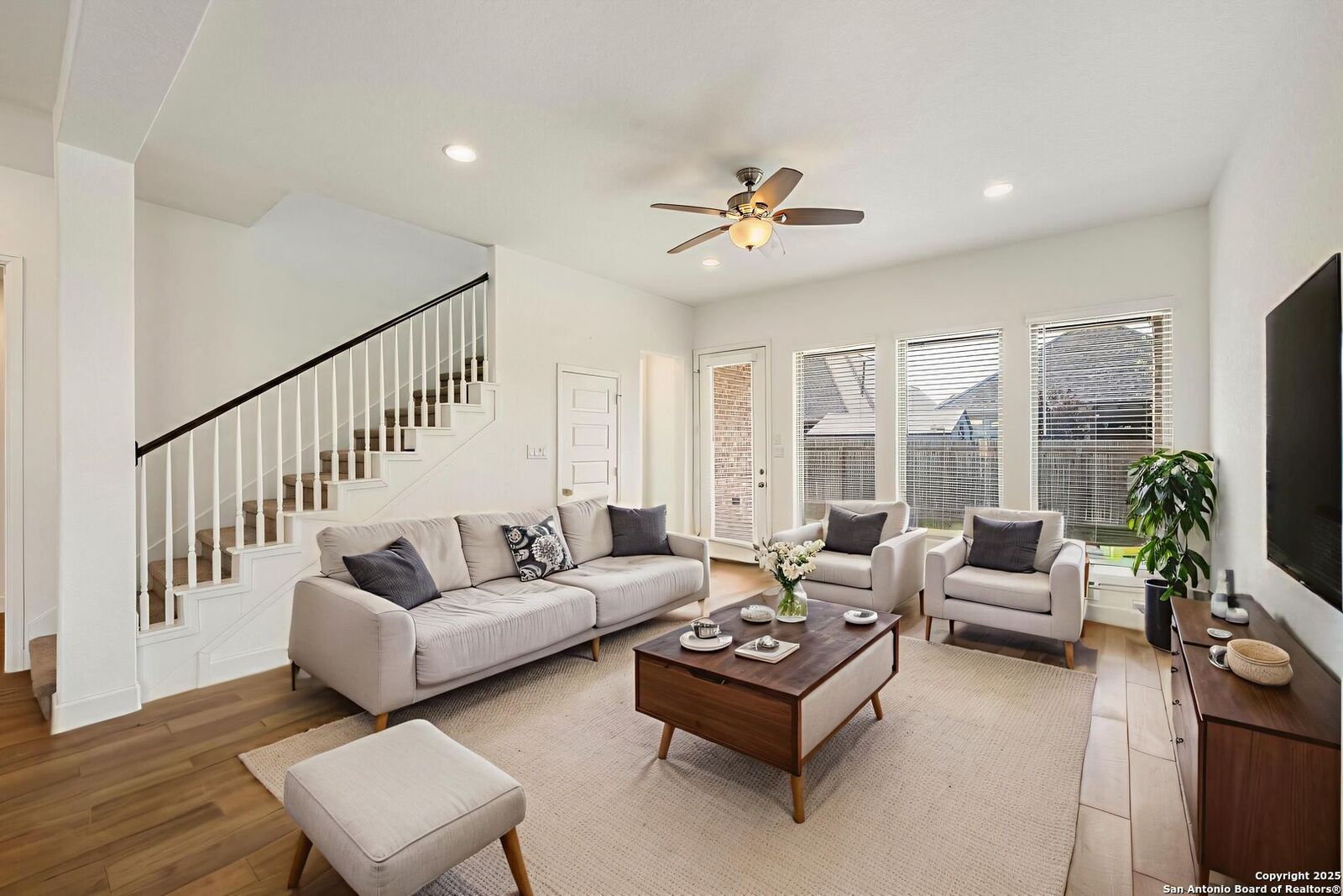 Property Photo: 9410 Iron Keeper TX 78254
