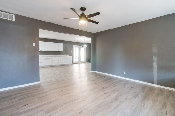 Property Photo: 317 Van Zandt St TX 76905