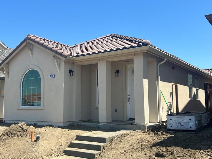 789 Aurora Way  King City CA 93930 photo