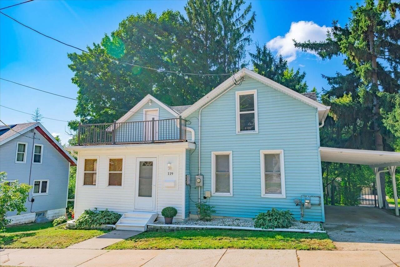 Property Photo:  119 Forton Street  WI 53589 