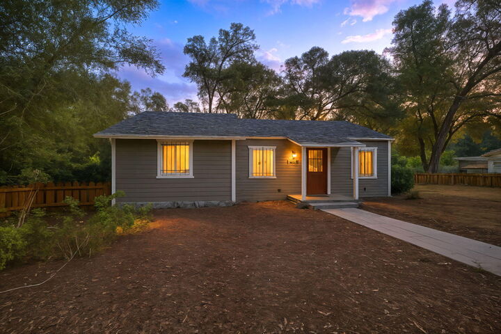1649 Lake Boulevard  Redding CA 96003 photo