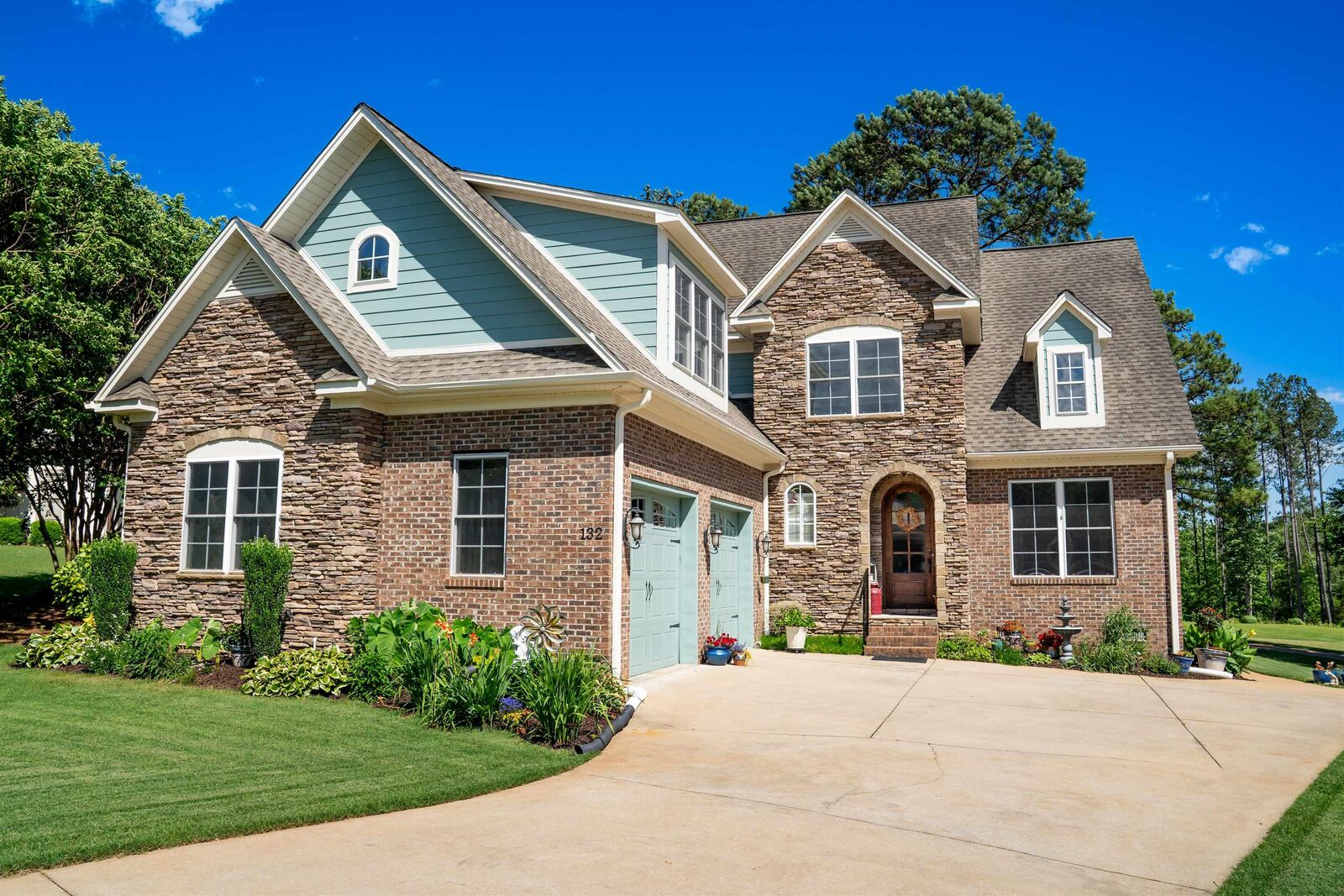 Property Photo:  132 Bay Tree Court  SC 29349 