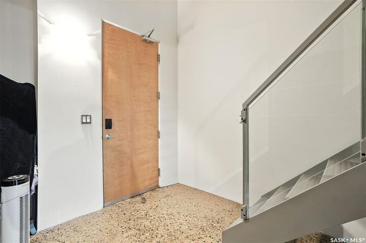Property Photo:  120 23rd Street E 429  SK S7K 0K8 