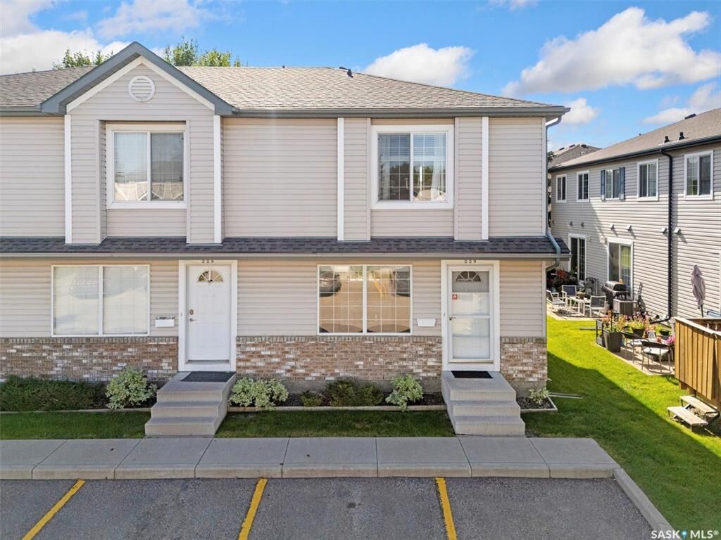 Property Photo: 663 Beckett Crescent 229 SK S7N 4X1