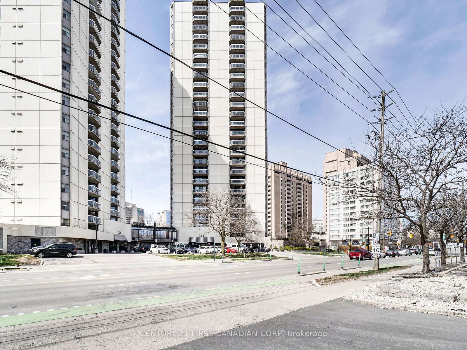 Property Photo:  2704 Colborne Street NW 187  ON N6B 3N3 