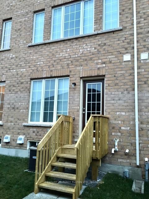 1882 Donald Cousens Parkway  Markham ON L6B 0Y2 photo